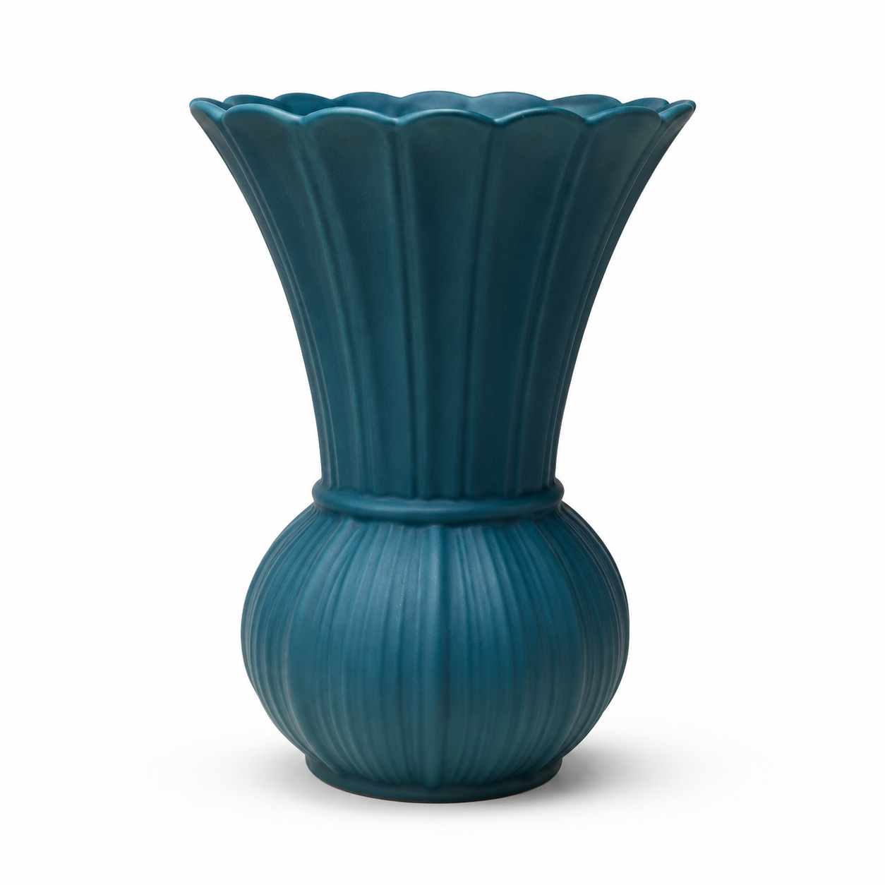 Scalloped Ribbed Ceramic Vase