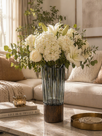 Award Smoky Black Flower Vase