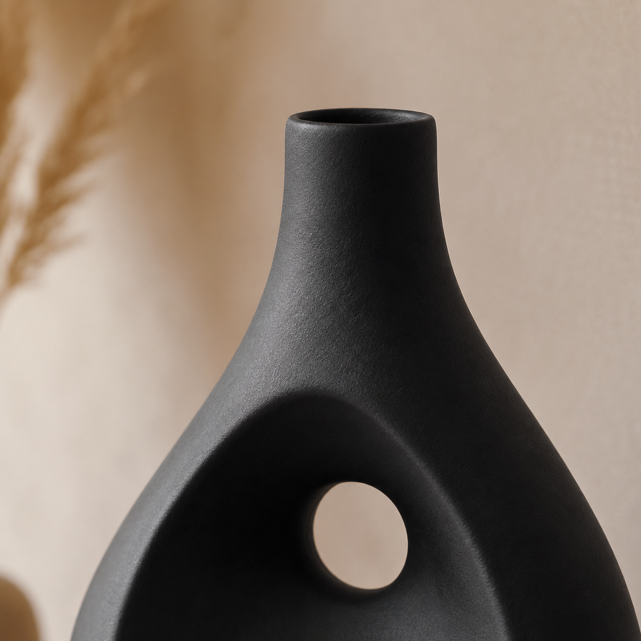 Modern Teardrop Hollow Vase